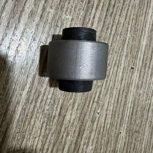 原装正品奇瑞A3艾瑞泽7 瑞虎7  捷途X70 后羊角衬套后转向节衬套