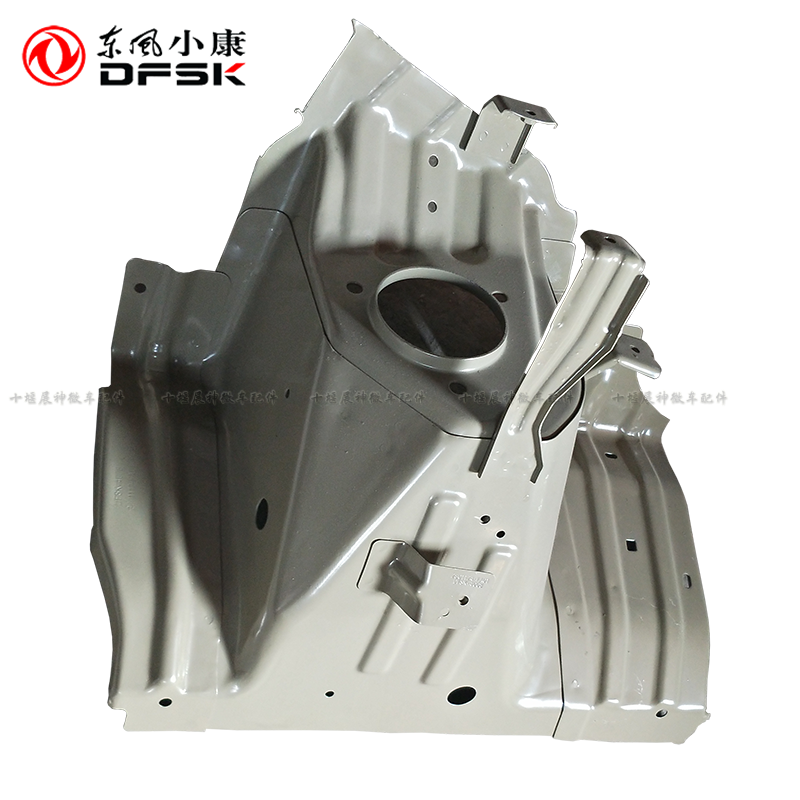 东风小康C37/C36/C35风光330/330S/370前轮毂减震包外 壳底座支架