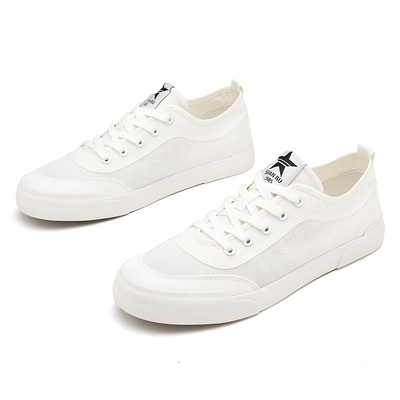 25632闪步男士夏季新款潮流时尚百搭学生休闲透气网面系带休闲鞋