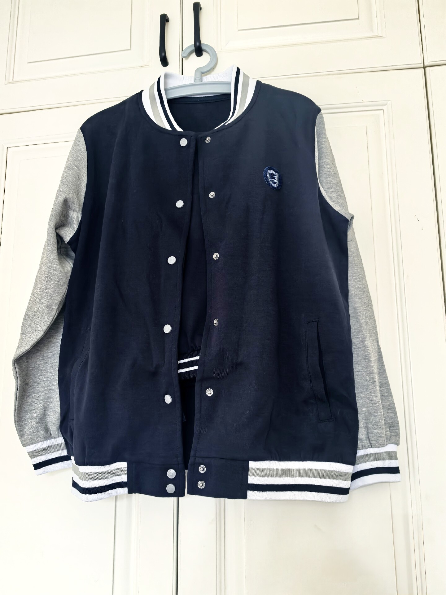 定做春秋中小学生藏蓝色灰袖棒球服校服上衣长袖运动上海全国同款