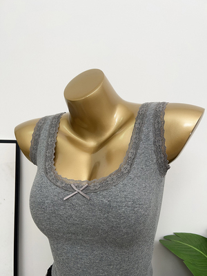 好穿到舒服~质感遮副乳背心上衣