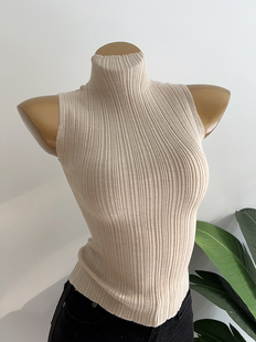 好搭哭~韩风欧尼ins气质半高领坑条显身材无袖背心上衣内搭打底衫