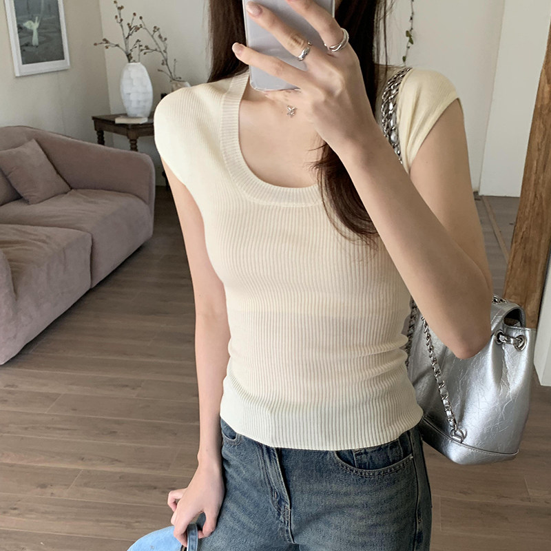 很chic~版型好简约U领修身显瘦纯色半袖针织上衣内搭打底衫女春夏