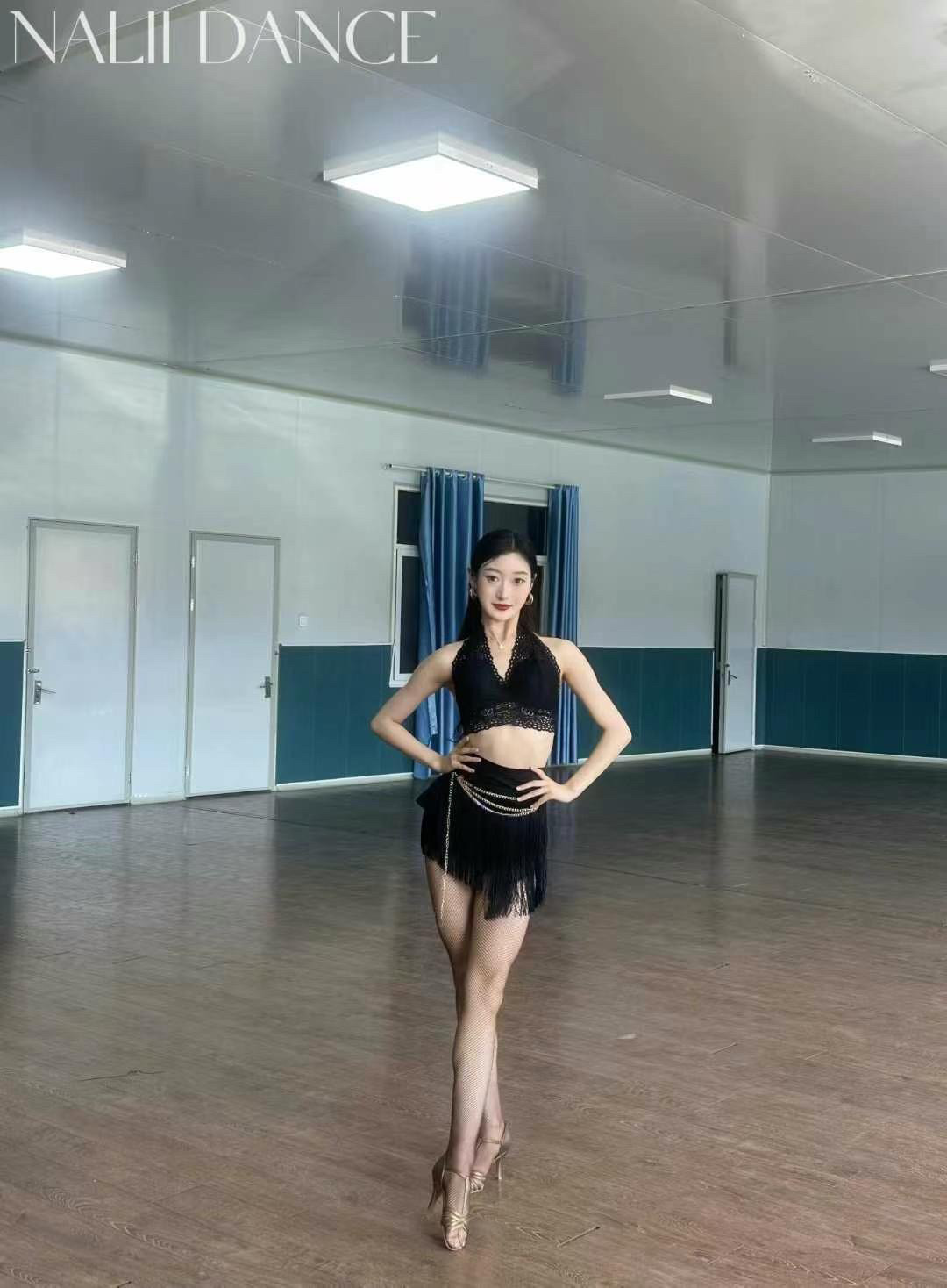 舞服夏季新品升级款拉丁舞服蕾丝挂脖吊带单穿内搭流苏系带半身裙