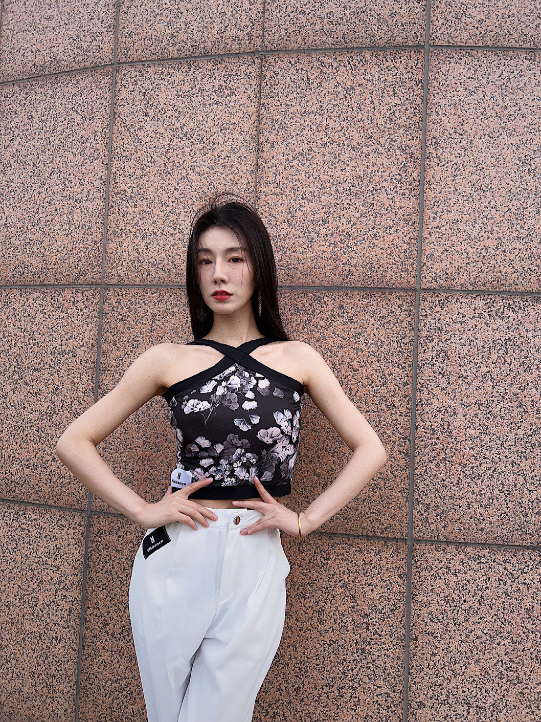 YHDANCE新款拉丁舞吊带舞蹈服成人女上衣花朵美背坎肩舒适胸垫C45