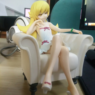 动漫 化物语 沙发坐姿 忍野忍小忍 座椅 景品 模型盒装手办