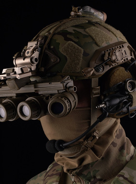 四目夜视仪套装战神盔暗区突围收藏装备军迷头盔影视道具