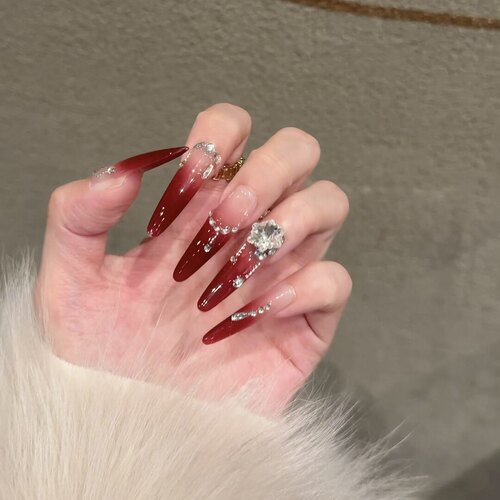 手工定制光疗穿戴美甲婚甲新年战甲复古红华子爆闪满钻新娘可拆卸