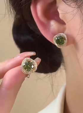 春夏法式复古精致绿色锆石银耳饰女轻奢优雅高级感无耳洞耳夹耳钉
