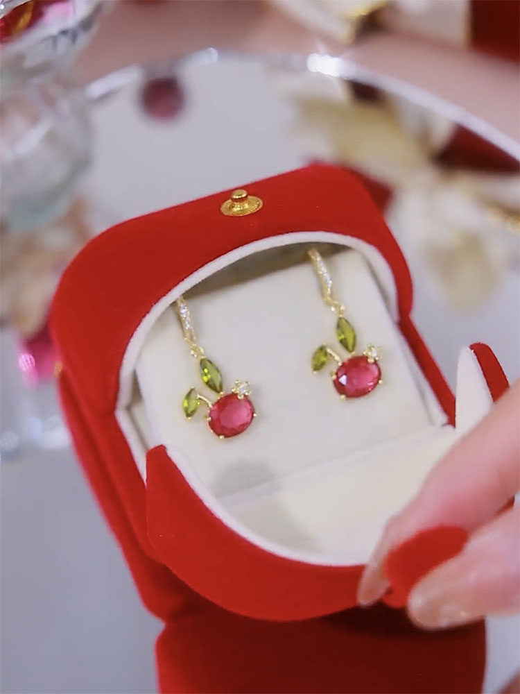 可爱小兔子耳环复古气质高级感国风耳坠设计感耳饰本命年送礼物