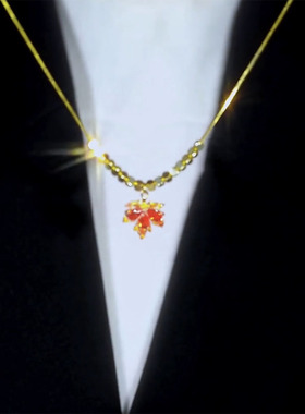 枫叶项链高级感大气镶锆石