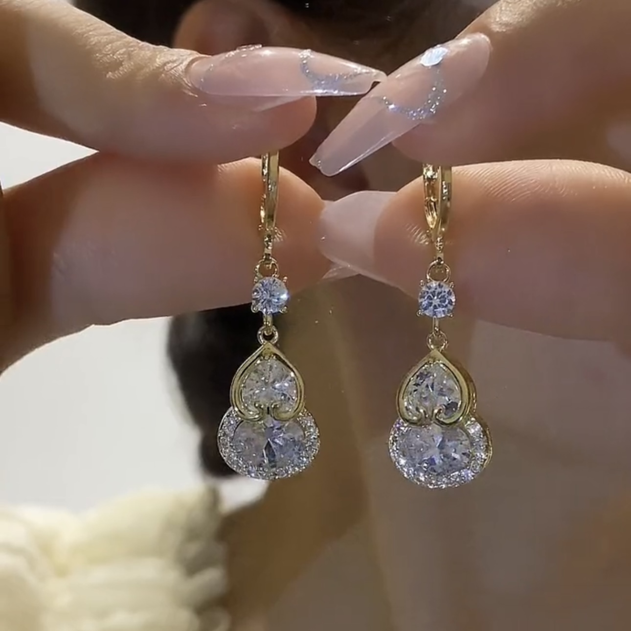 锆石葫芦水滴形耳扣简约