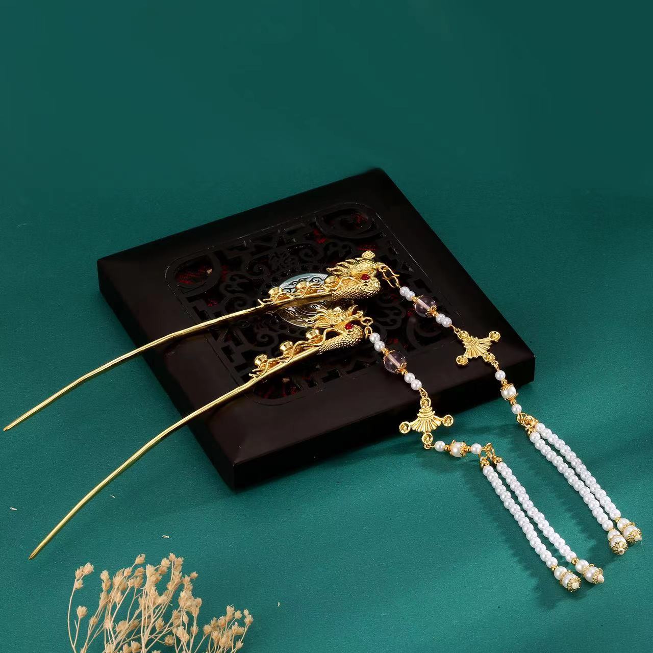 新中式国潮风宫廷首饰复古典雅明代金镶宝龙凤簪珍珠步摇汉服饰品
