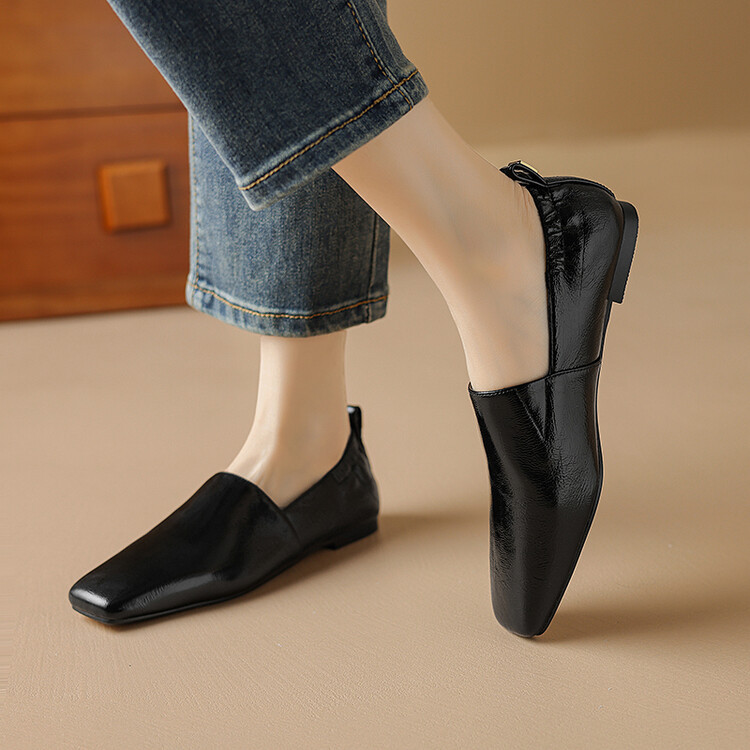 方头乐福2024真皮英伦皮鞋懒人平底法式复古女士气质百搭金色单鞋