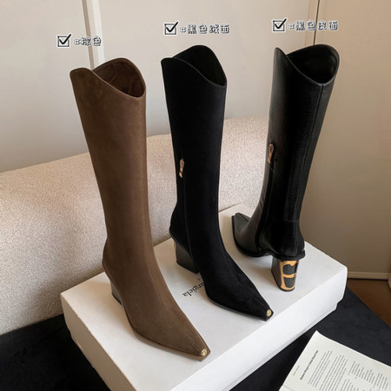长筒靴子女巨好看英伦风显瘦尖头超火御姐美拉德黑棕色不累脚宽筒