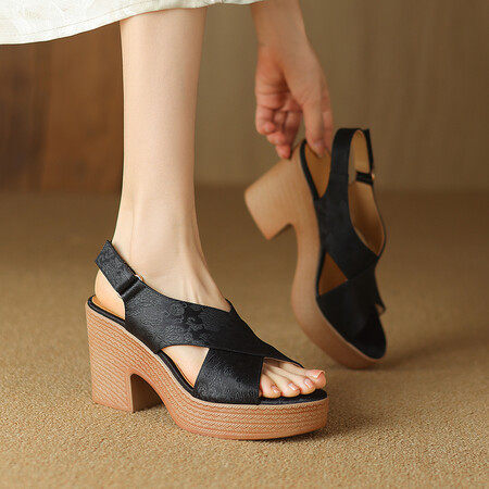 露趾厚底坡跟凉鞋女真皮外穿一字扣罗马鞋夏季新款小个子超高跟鞋,运动/瑜伽/健身/球迷用品,广场舞鞋,淘宝优惠券,粉丝福利购,淘宝优惠卷