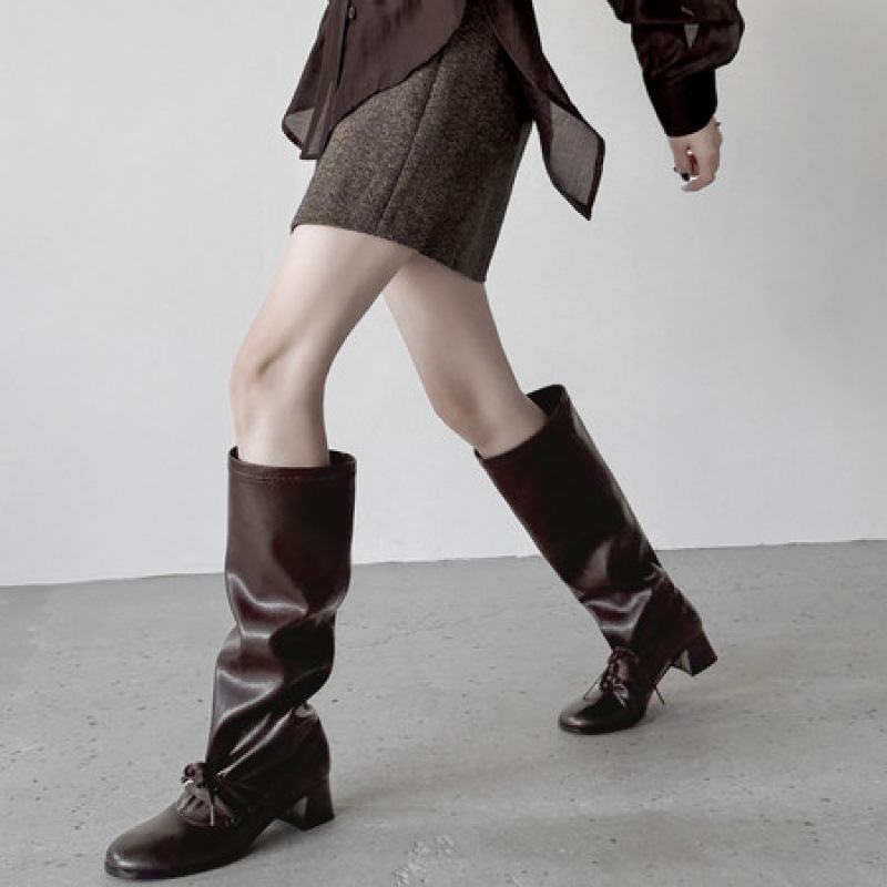 长筒靴子女巨好看英伦风显瘦系带宽筒超火御姐美拉德黑棕色高粗跟