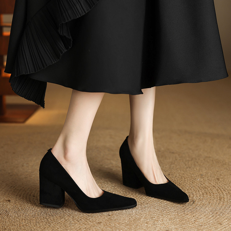 里外全皮！复古真皮高跟鞋2025年新款尖头粗跟气质单鞋女不累脚春