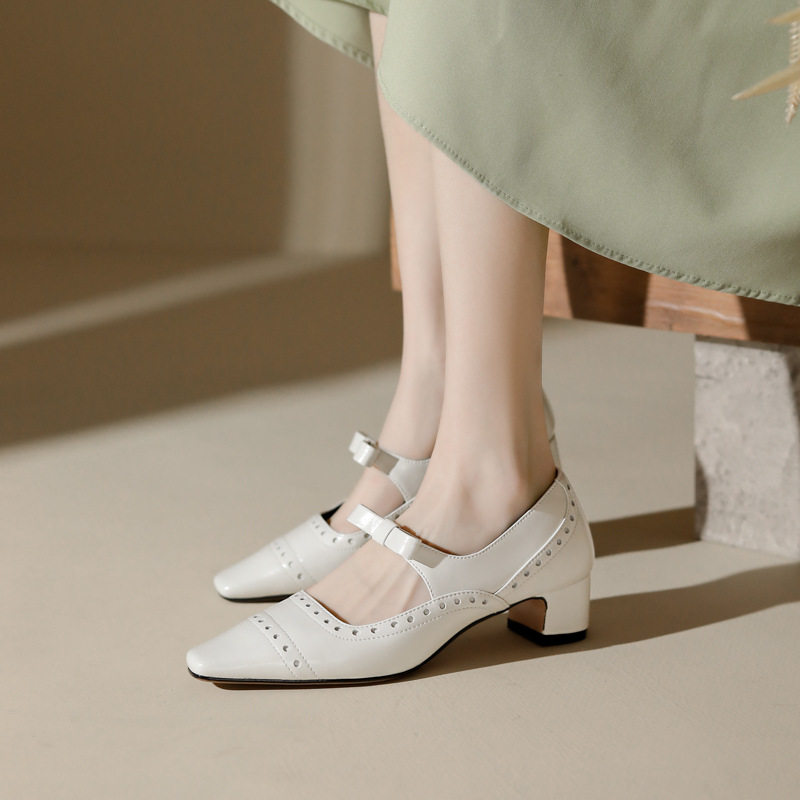 复古玛丽珍单鞋女春新款一字扣带粗跟雕花布洛克镂空真皮百搭皮鞋,童鞋/婴儿鞋/亲子鞋,帆布鞋,淘宝优惠券,粉丝福利购,淘宝优惠卷