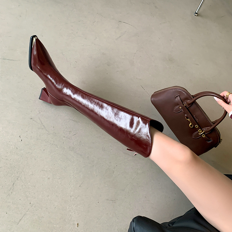 真皮尖头粗跟高跟黑色长靴子V口显瘦高筒靴加绒长筒骑士靴女秋冬