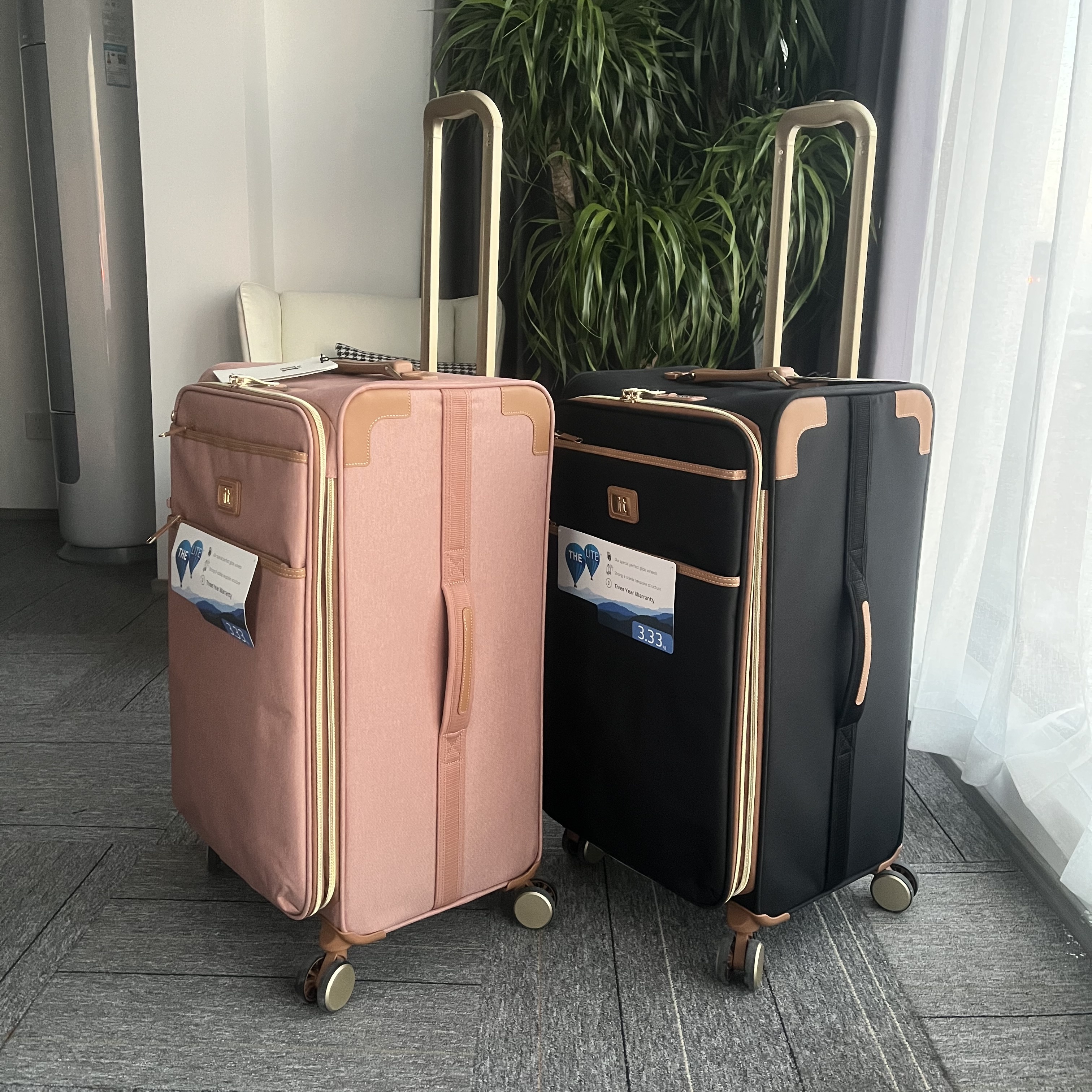 英国it牛津布可扩容超轻拉杆箱