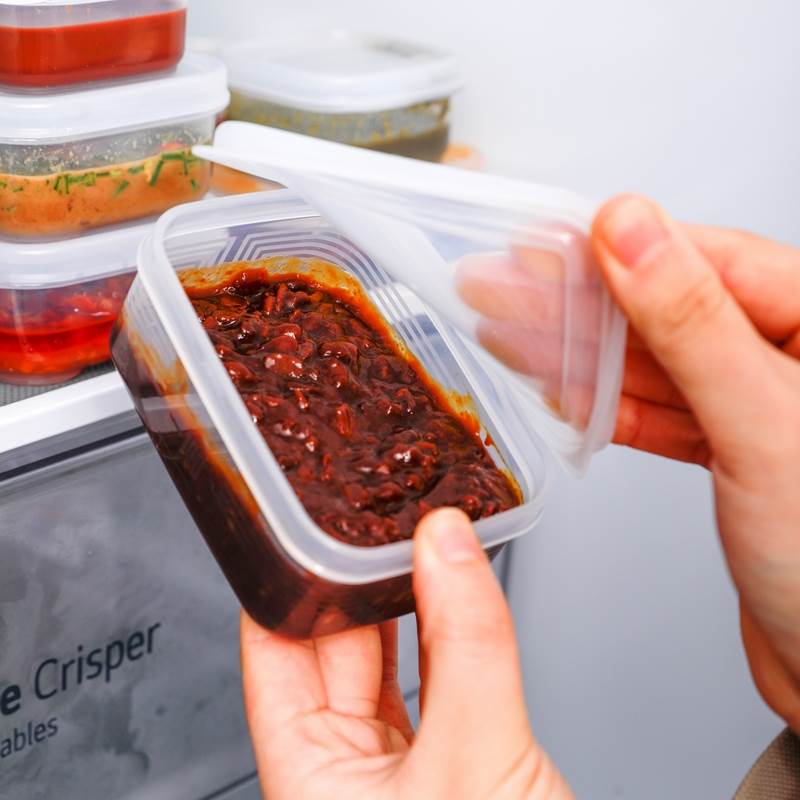 日本进口酱料盒小调料蘸酱塑料收纳盒食品级冰箱保鲜盒密封分装d