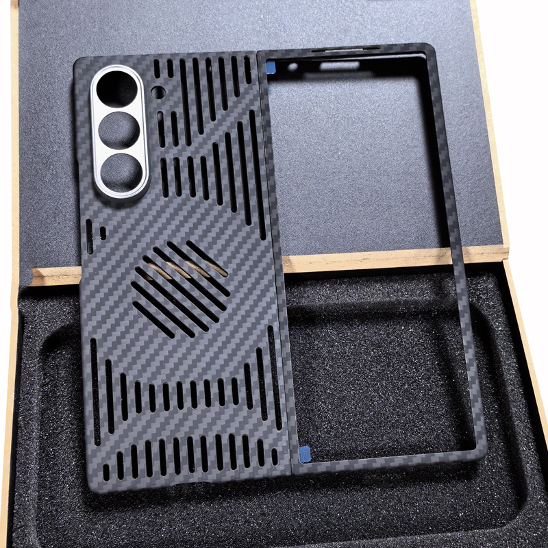 适用于W25三星ZFold6凯夫拉芳纶纤维手机壳fold5轻薄W24折叠屏镂空散热设计fold4/W23碳纤维保护套潮全包磁吸