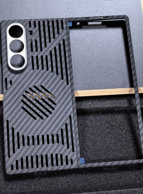 适用于W25三星ZFold6凯夫拉芳纶纤维手机壳fold5轻薄W24折叠屏镂空散热设计fold4/W23碳纤维保护套潮全包磁吸