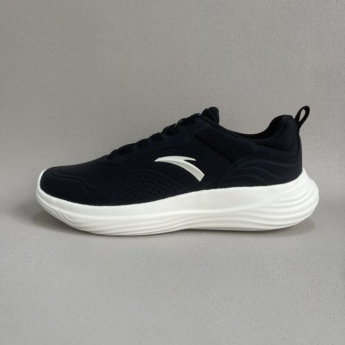 安踏男款轻便减震健步慢跑鞋