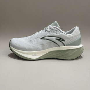 112445504 舒适减震运动跑鞋 安踏旅行PG7科技缓震男跑步鞋 24秋冬款