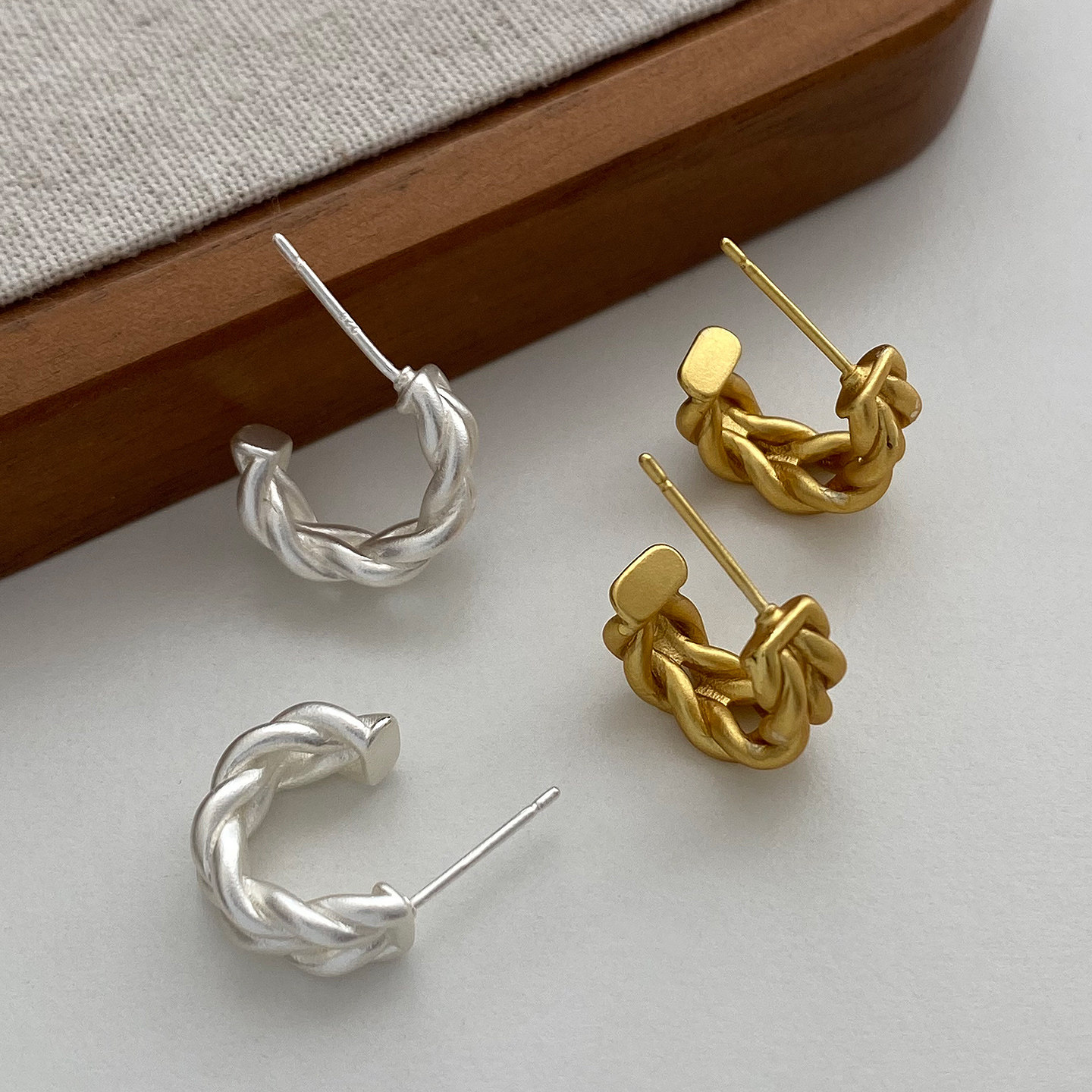 欧美复古麻花C圈耳环925银针耳圈气质轻奢耳饰2025新款高级感女潮