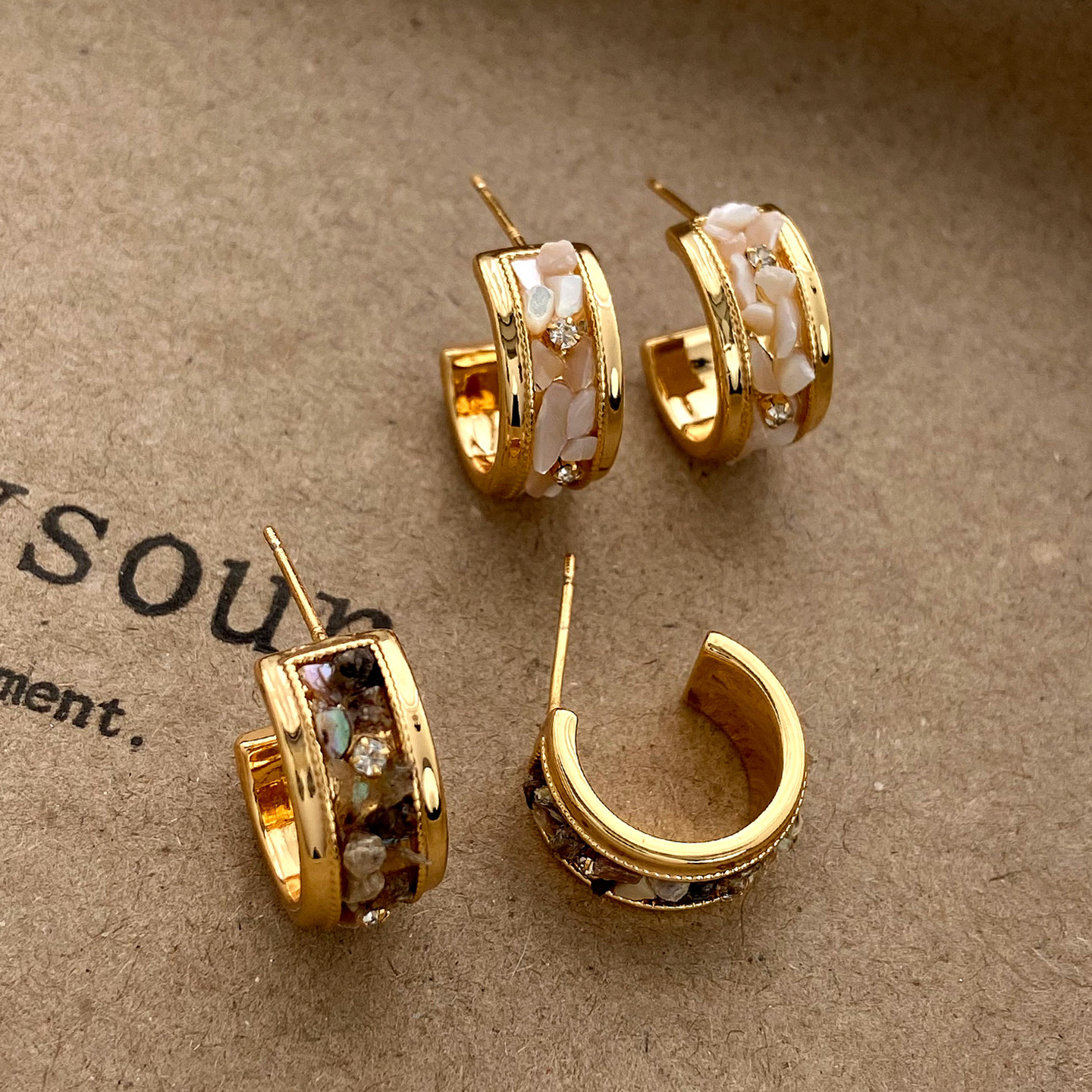 小众高级感法式复古贝壳碎钻C型耳环金色个性设计感耳饰2026新款