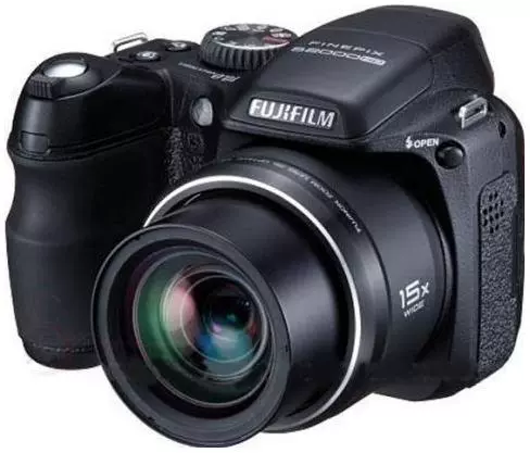 Fujifilm/富士 FinePix S2000HD