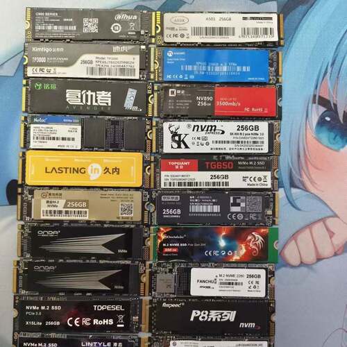 国产品牌 256G 512G 1T M2 2280 拆机 SATA 固态硬盘二手 SSD