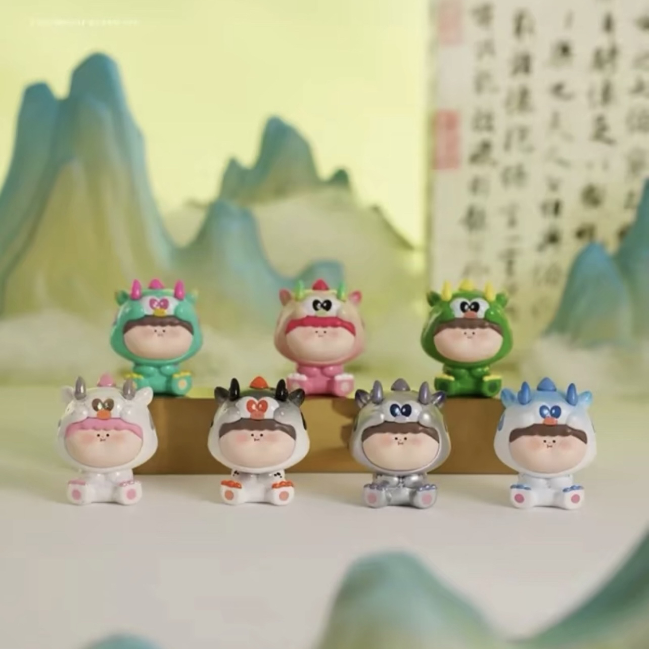 现货 阿玛莉莉丝龙年小龙系列萌粒盲袋潮玩手办摆件龙年礼物