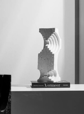 现代简约创意木纹抽象几何树脂摆件客厅玄关售楼处装饰品