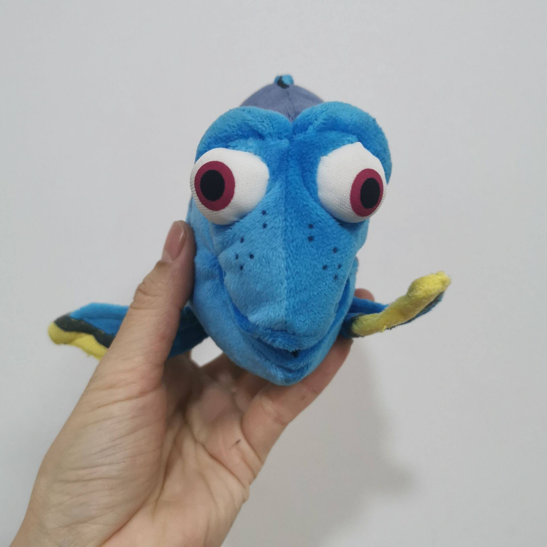 海底总动员多利鱼小丑鱼Nemo公仔尼莫鱼毛绒玩具布娃娃礼物20cm