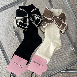 饰品袜欧货轻奢装饰大蝴蝶结秋冬款棉袜女袜子中筒双针黑白色加厚