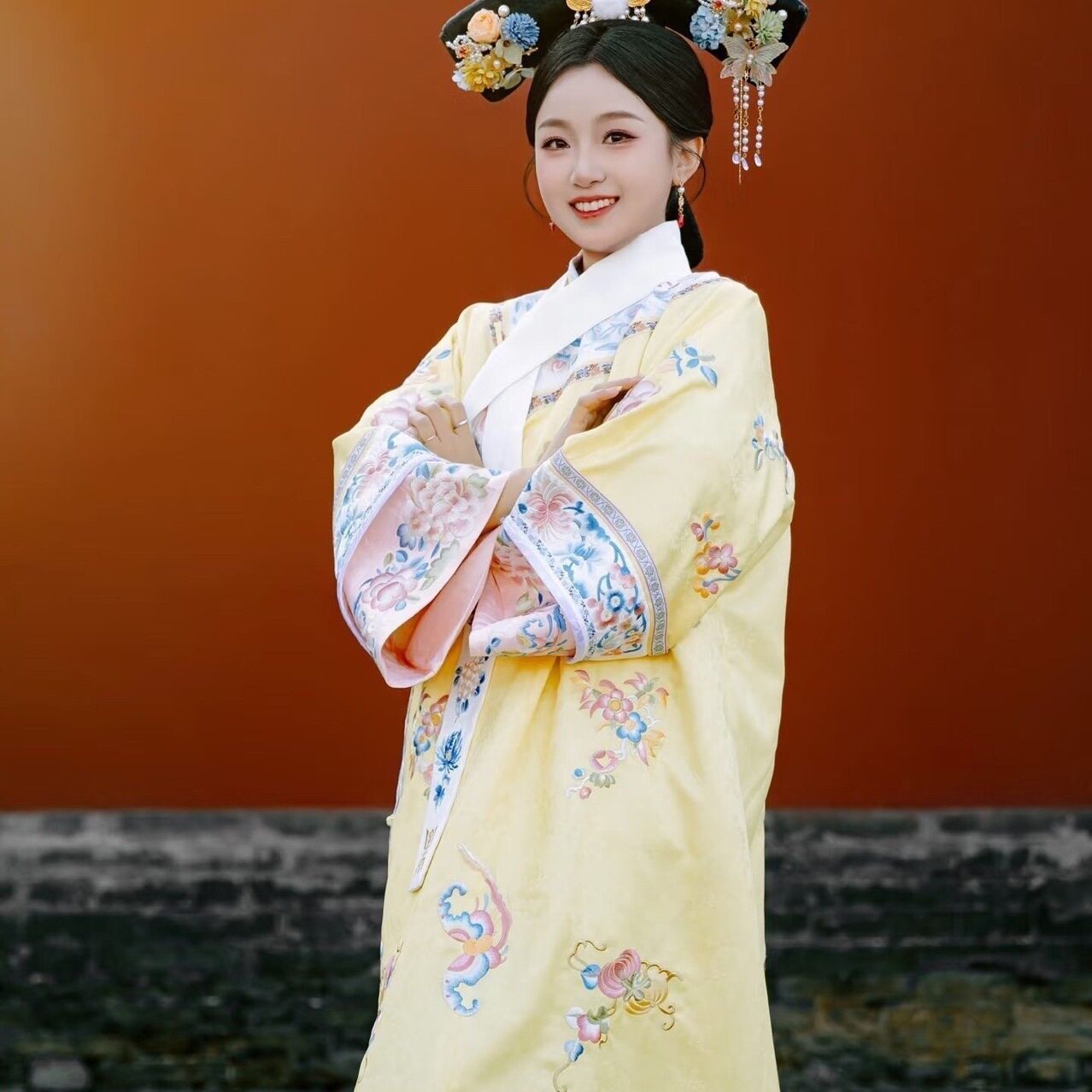 女装汉服仿刺绣清代贵妃古装清朝服装印花氅衣中国格格旗装宫廷