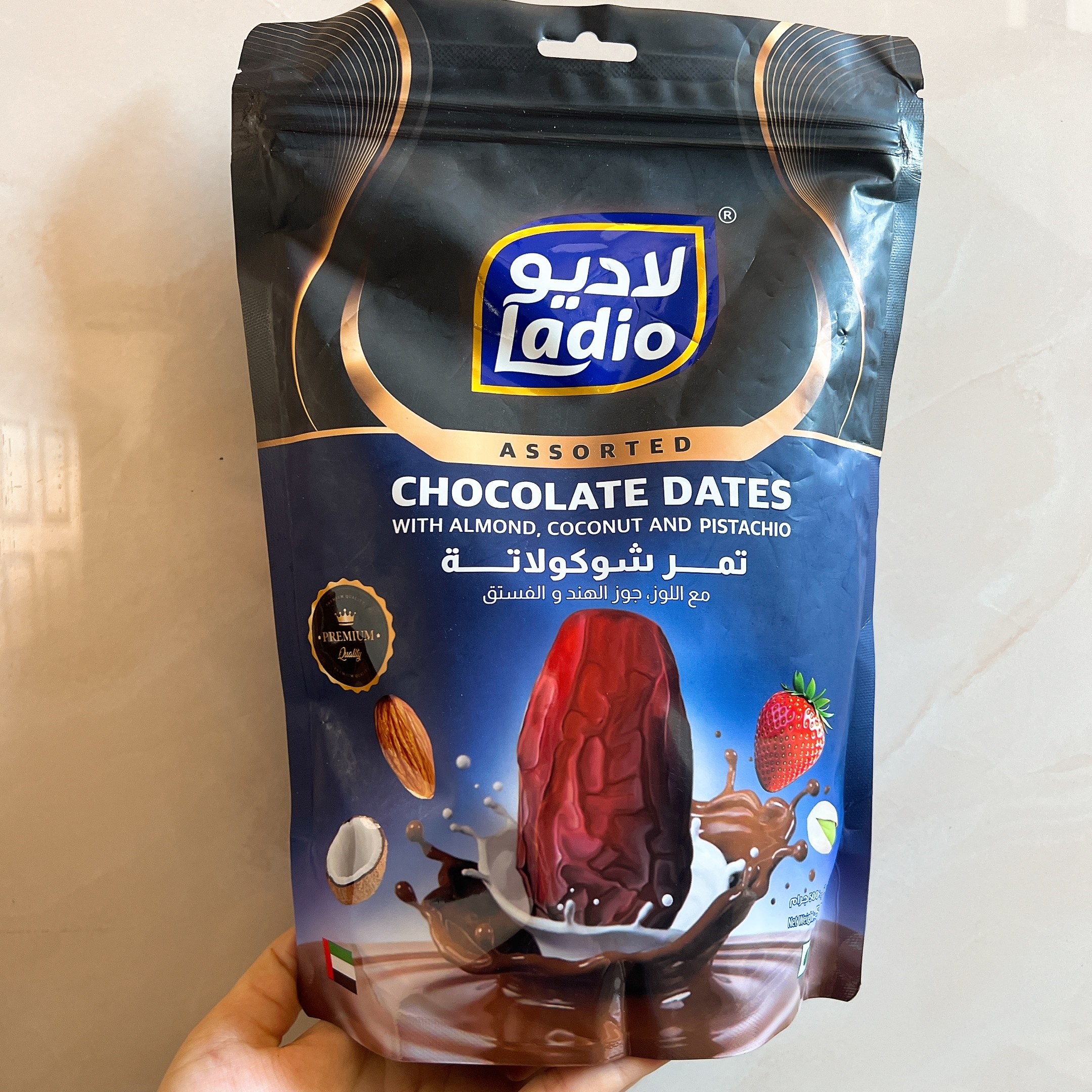 现货迪拜代购Ladio巧克力椰枣夹心开心果杏仁椰蓉混合口味500g袋