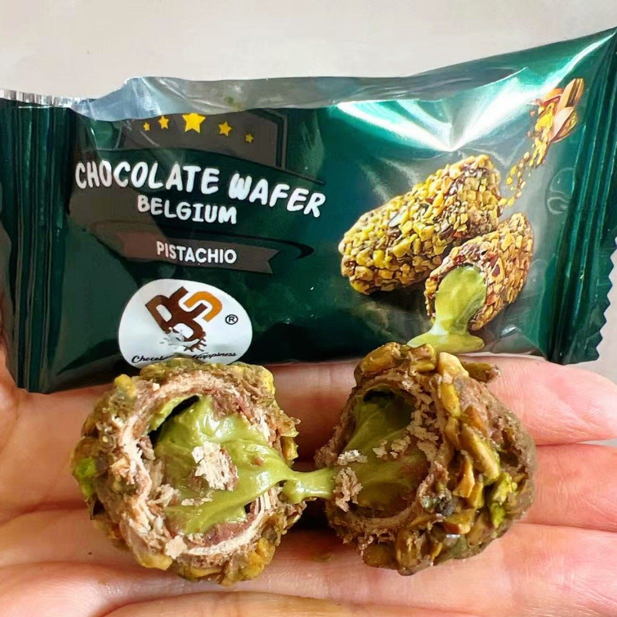 现货迪拜代购开心果薄脆蛋卷夹心开心果酱巧克力300G袋装独立袋装,零食/坚果/特产,巧克力制品,淘宝优惠券,粉丝福利购,淘宝优惠卷