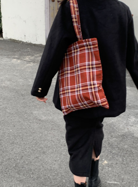 LU工作室红色格子帆布包ins韩风复古包包单肩包女大容量手提布包