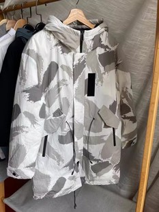 男女羽绒服保暖迷彩休闲中长款 时尚 连帽外套 原249 5折