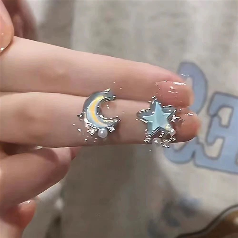 披星戴月蓝色星星月亮珍珠耳钉女设计感夏天耳饰甜美时尚简约耳环