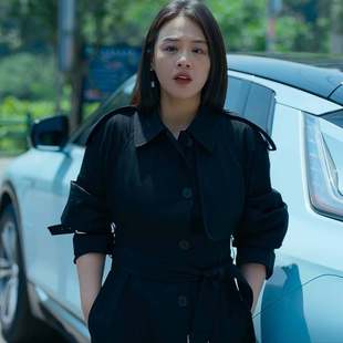 原版人之初马思纯吴飞飞同款风衣外套翻领中长款黑色大衣女衣服潮