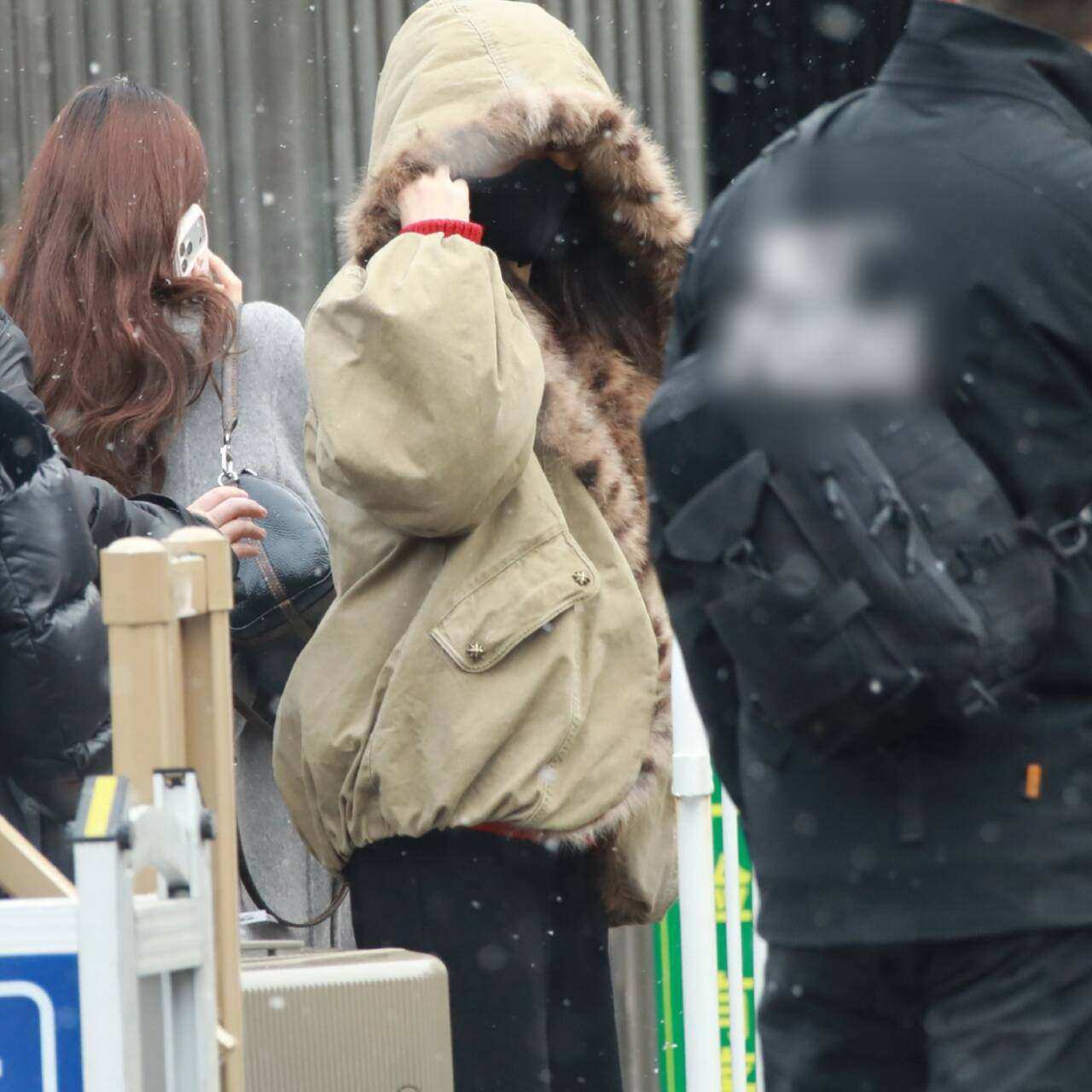 原版2026春晚彩排白鹿同款羊羔毛外套冬季连帽夹克上衣女衣服潮,女装/女士精品,礼服/晚装,淘宝优惠券,粉丝福利购,淘宝优惠卷