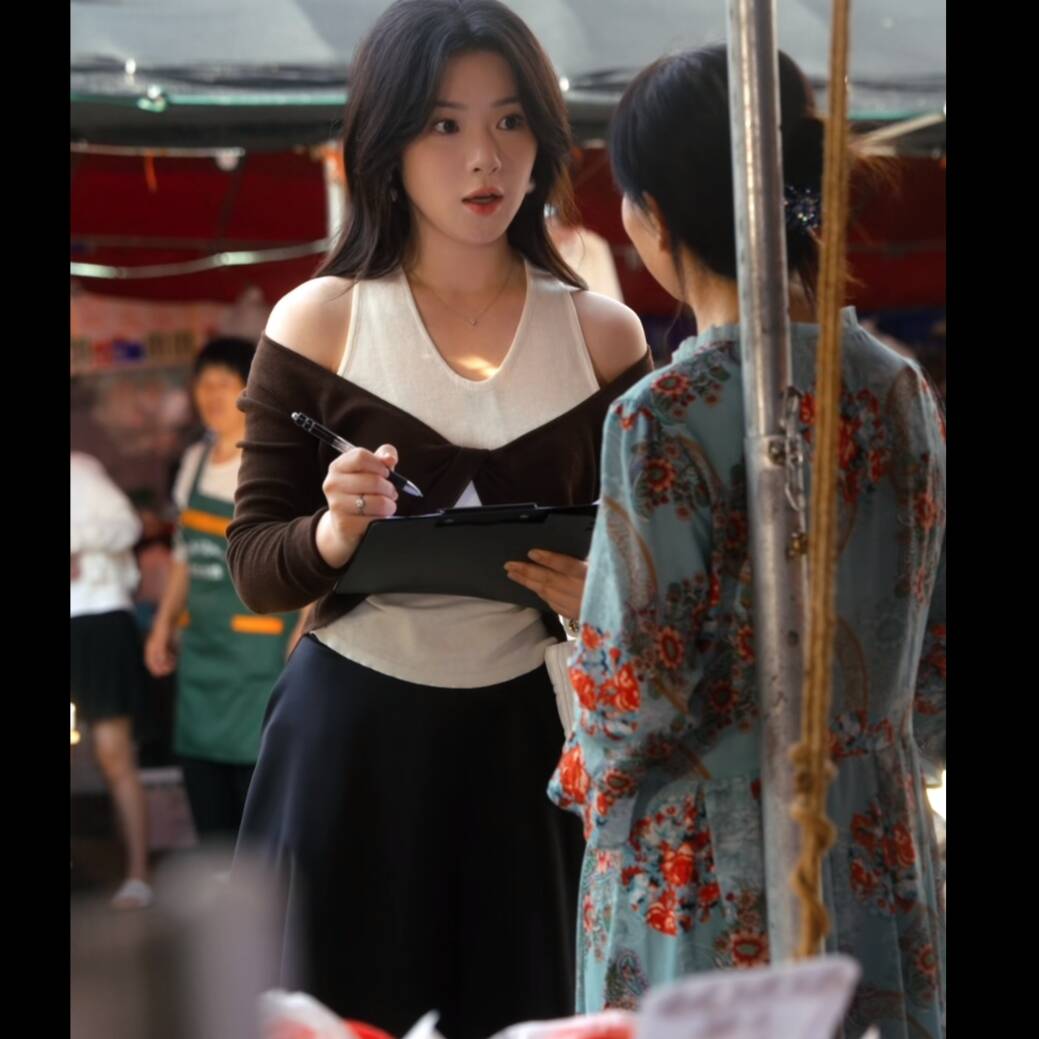 欧洲短剧非婚不可刘夕语宋言之同款针织衫拼接假两件上衣女衣服潮