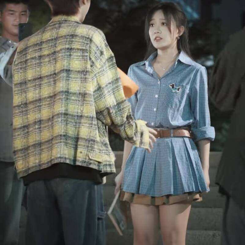 原版短剧第七日蝉鸣侯呈玥姜至同款衬衫裙翻领格子连身裙女衣服潮,女装/女士精品,礼服/晚装,淘宝优惠券,粉丝福利购,淘宝优惠卷