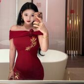 LHMknk1画报夫人原创自制高级刺绣订婚礼服女鱼尾裙一字领 礼成裙