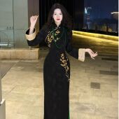 画报夫人高级刺绣新中式 显瘦国风旗袍连衣裙 黑色金梅报喜